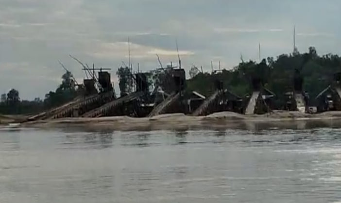 Warga Minta Tambang Ilegal di Sungai Nanga Boyan Tanjung Segera Dihentikan 3 Tambang