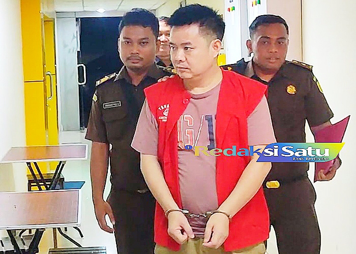 Kejaksaan Tinggi Kalbar Eksekusi Terdakwa Yu Hao Warga China terkait Pertambangan Ilegal di Ketapang 1 Kejaksaan