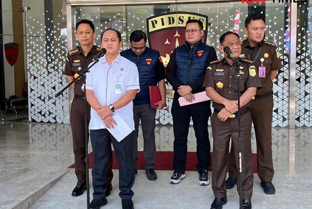 Kejari Periksa Wakil Wali Kota Bandung Sebagai Saksi Wakil