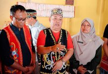 Ritual Adat Nabok Panyugu Tandai Awal Rangkaian Naik Dango ke-41 Kalbar Ritual Adat