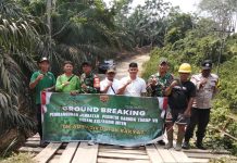 Jembatan Garuda Kembali Dibangun, Kades Tanjung Jaya Apresiasi TNI Jembatan Garuda