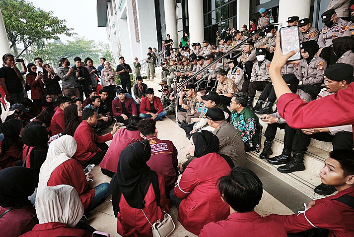 Mahasiswa 