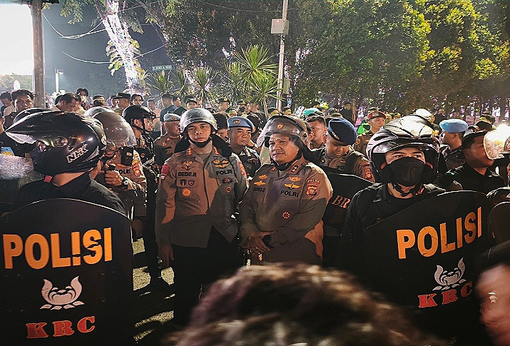 Polisi 