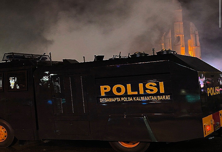 Polisi 